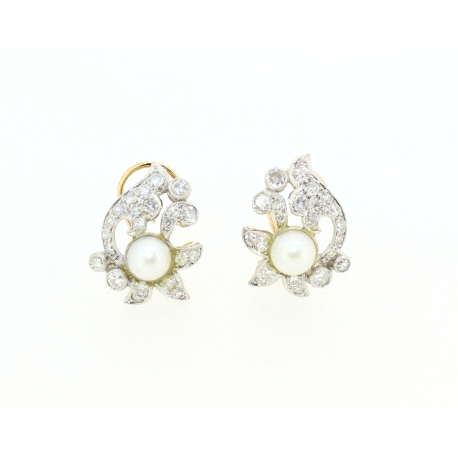 PENDIENTES EN ORO CON DIAMANTES Y PERLAS