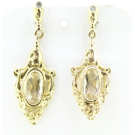 PENDIENTES  CON 0,09CT EN BRILLANTES