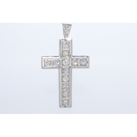 CRUZ CON 0,90 CT EN DIAMANTES