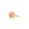 CONJUNTO DE PENDIENTES Y ANILLO MODELO ANTIGUO EN ORO CON CORAL