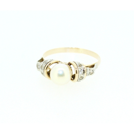 ANILLO EN ORO CON PERLA Y CIRCONITAS