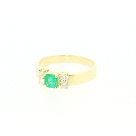 ANILLO CON BRILLANTES Y ESMERALDAS