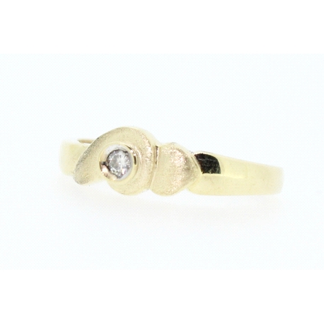 SOLITARIO EN ORO CON DIAMANTE DE 0,03CT