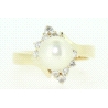 ANILLO CON PERLA Y 0,25CT EN BRILLANTES