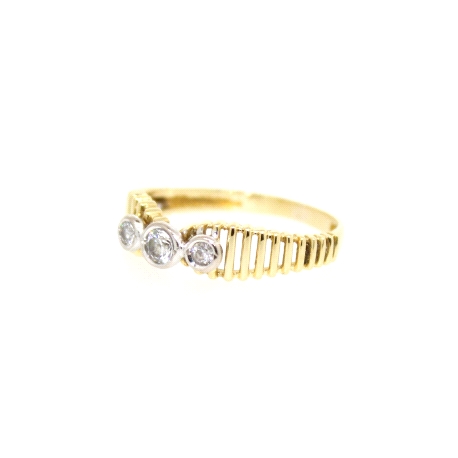 ANILLO EN ORO CON CIRCONITAS