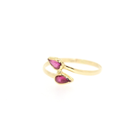 ANILLO EN ORO CON RUBIES