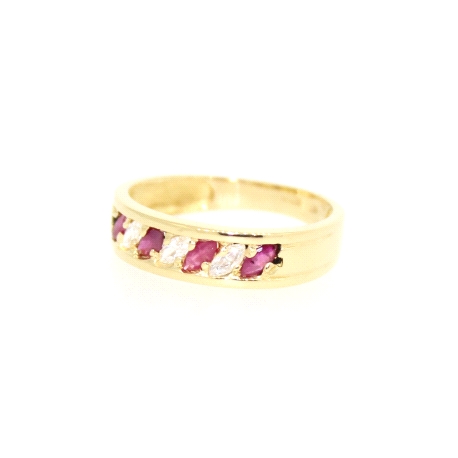 ANILLO EN ORO CON RUBIES Y CIRCONITAS