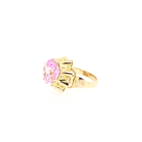 ANILLO EN ORO CON ZAFIRO ROSADO