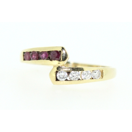 ANILLO EN ORO CON CIRCONITAS Y RUBIES