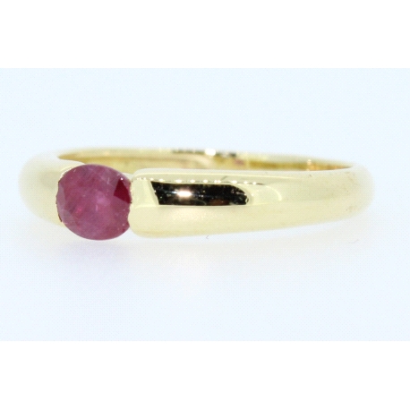 ANILLO EN ORO CON RUBI DE 0,25CT.