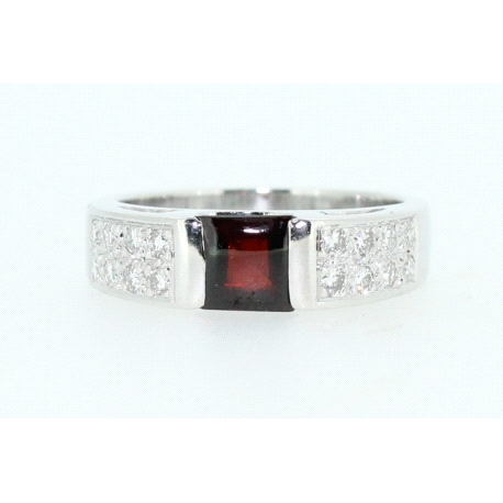 ANILLO CON 0,25CT EN DIAMANTES Y GRANATE