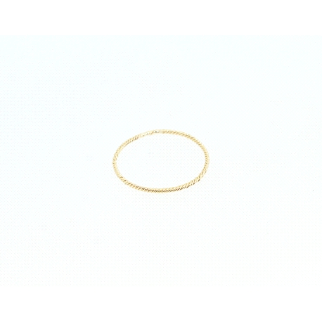 ANILLO CON RELIEVE EN ORO DE 18 KT