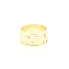 ANILLO CON RELIEVE EN ORO DE 18KT