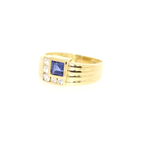 ANILLO EN ORO CON ZAFIRO Y CIRCONITAS