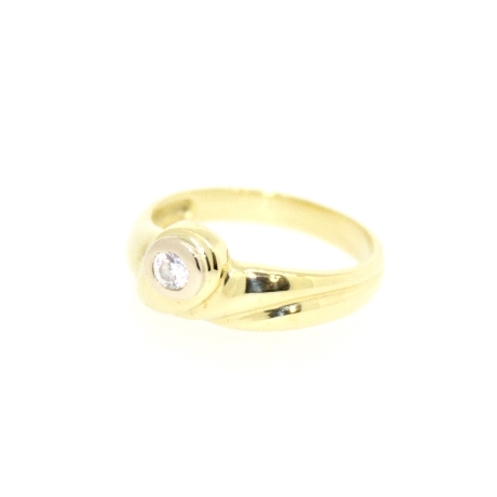 ANILLO EN ORO CON CIRCONITAS