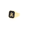 SELLO LETRA M EN ORO 18K CON ONIX